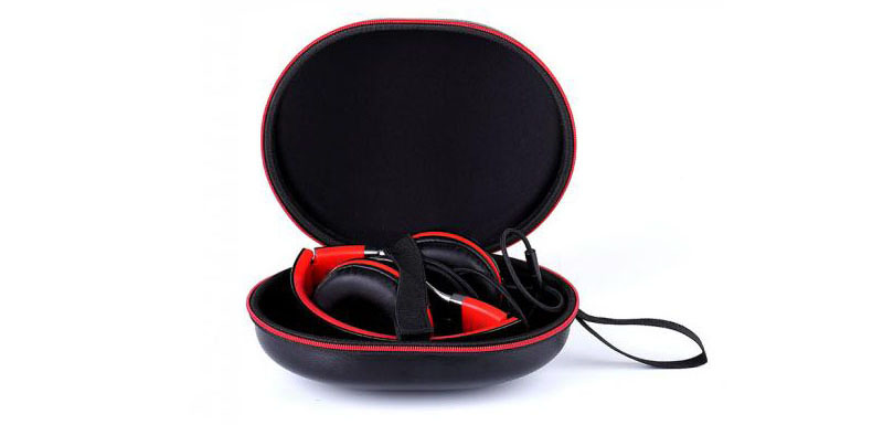 Moulded Hard Carrying Headphone Case
