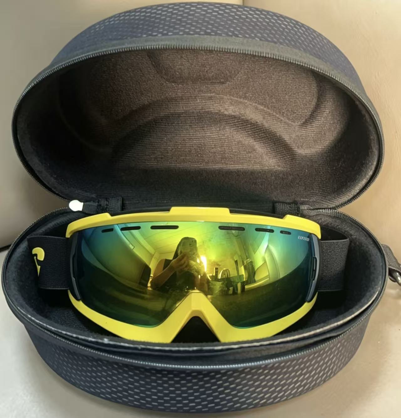 Custom EVA Storage Case for Ski Goggles
